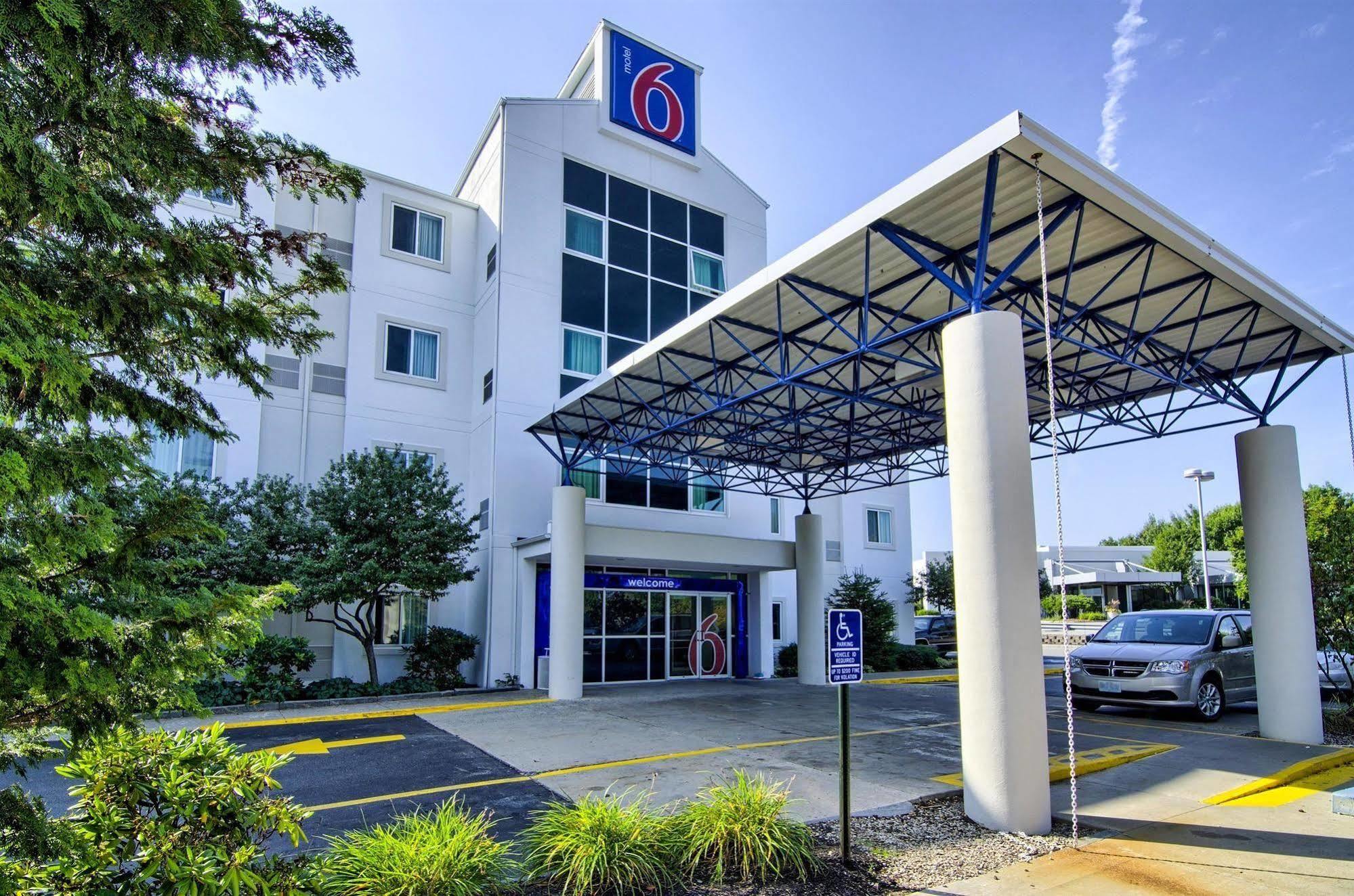 Motel 6-Portsmouth, Nh Esterno foto